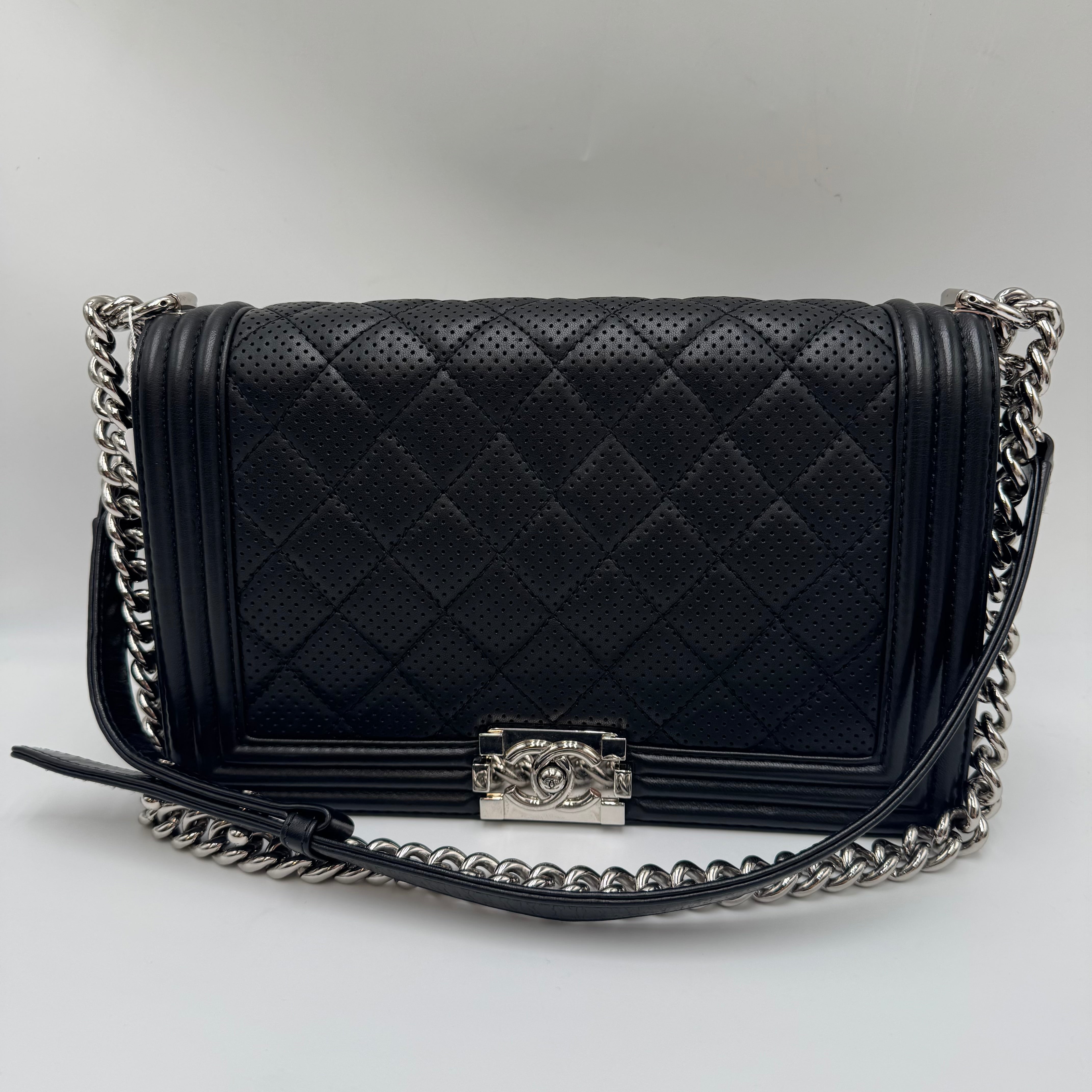 Chanel Le Boy Lambskin 28 Black 2014 - The Real Maluho